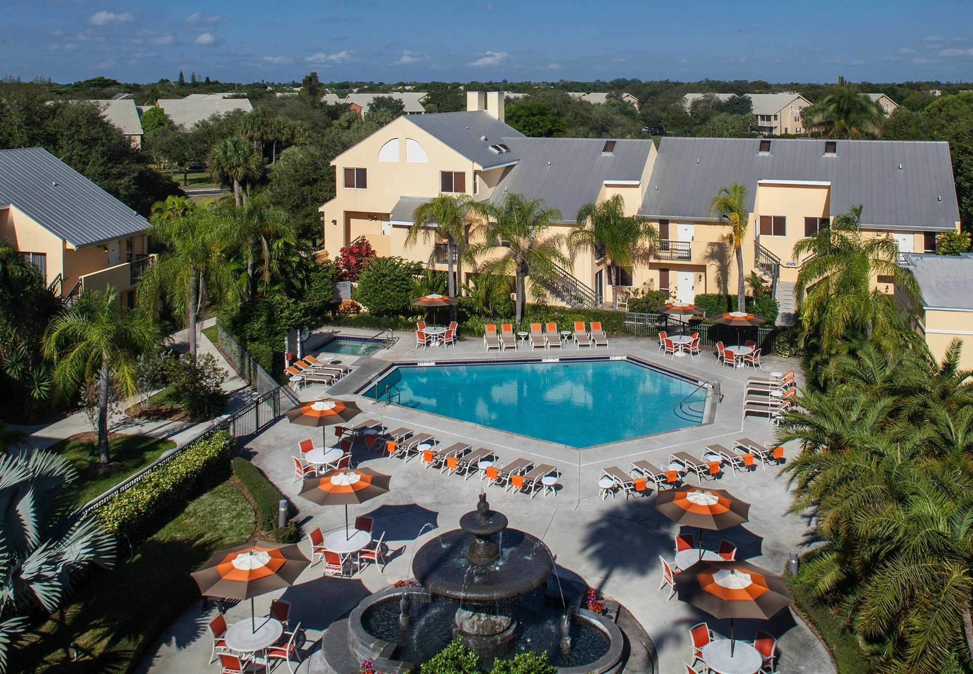 Courtyard By Marriott Boynton Beach Extérieur photo